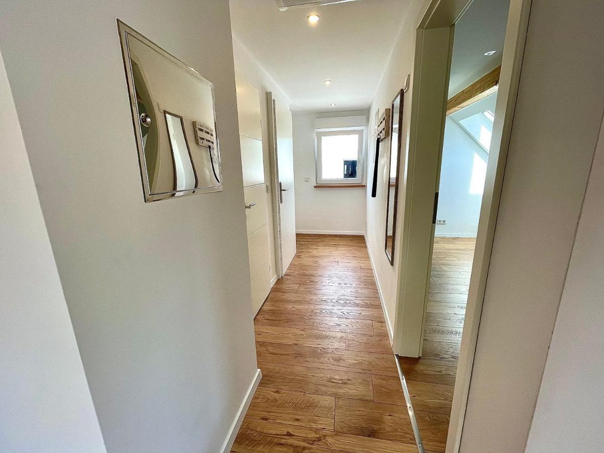 Sky Apartment, Blick Zur Mosel, Grosser Balkon, Kaffeemaschine, Smart Tv Zell an der Mosel Exterior foto